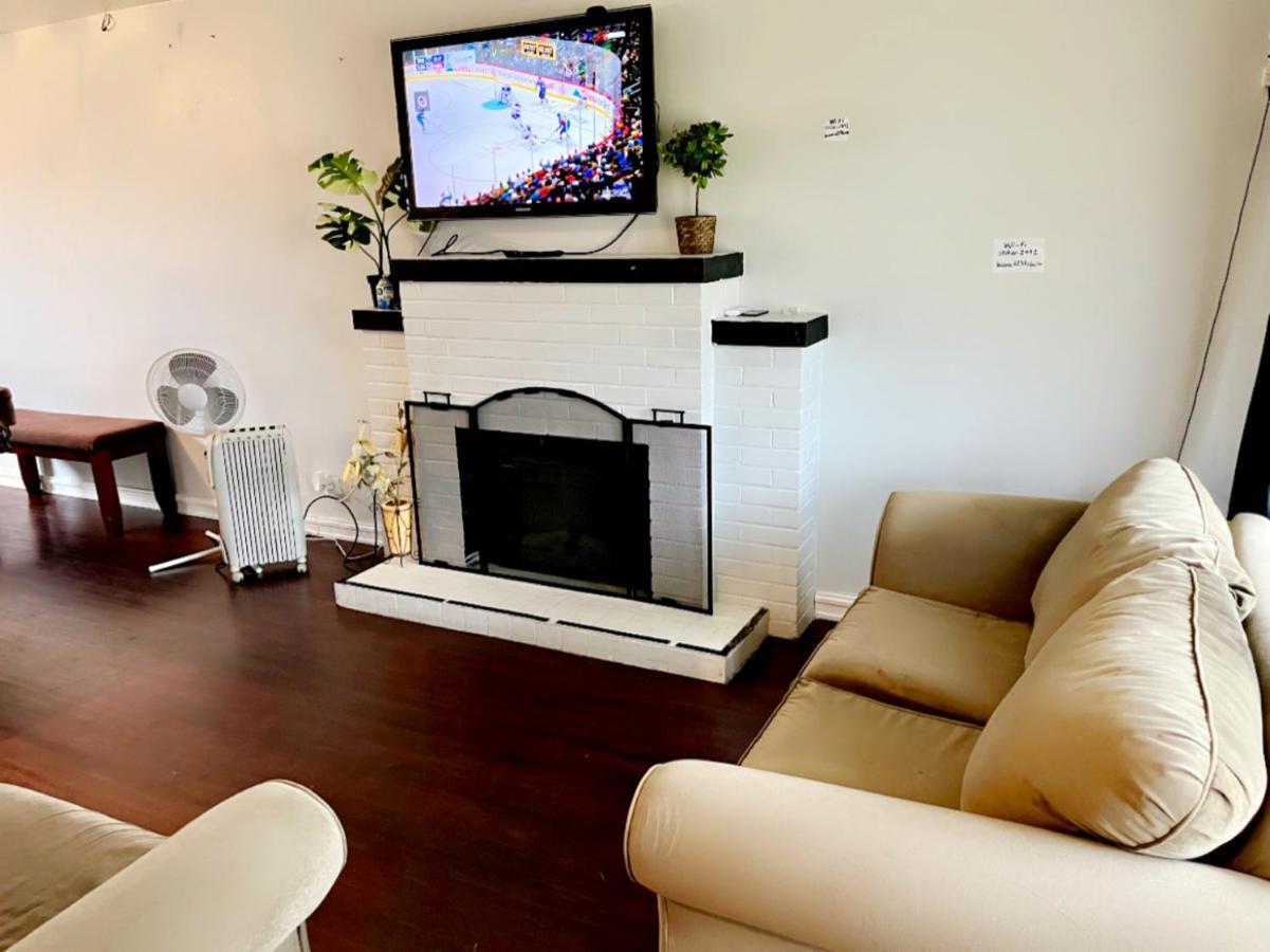 Vintage - 3 Bed House - North Surrey - Ping-Pong And Pool Table - Tv Cable Exterior foto